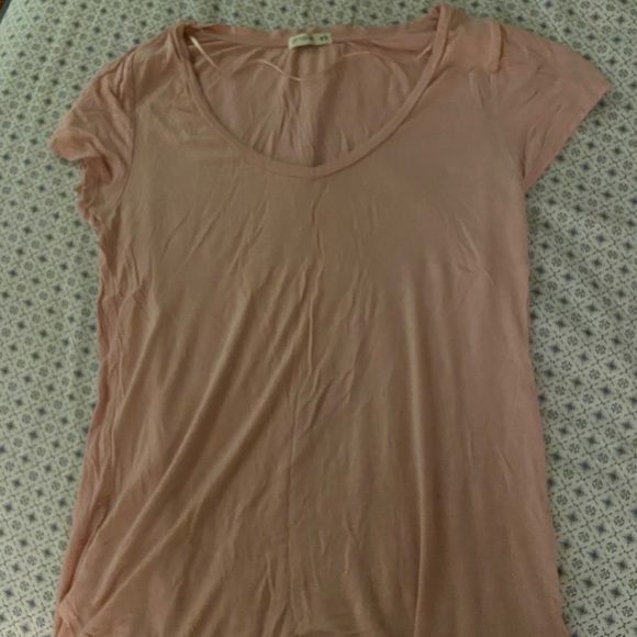 Pink v neck - Picture 2 of 3